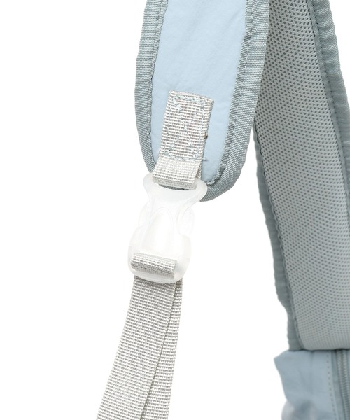 niko and...（ニコアンド）の「オリジナルパッカブルショルダーバッグ（ショルダーバッグ・レディース・ブルー/アイボリー/ブラック/シルバー/オリーブ・0）」の19枚目の写真