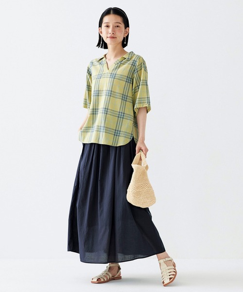 Sunny clouds（サニークラウズ）の「サニークラウズ　ペーパーヤーンのちょいバッグ（かごバッグ・レディース・ナチュラル・ONE SIZE）」の6枚目の写真