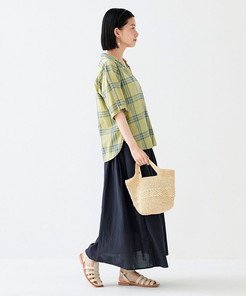 Sunny clouds（サニークラウズ）の「サニークラウズ　ペーパーヤーンのちょいバッグ（かごバッグ・レディース・ナチュラル・ONE SIZE）」の5枚目の写真