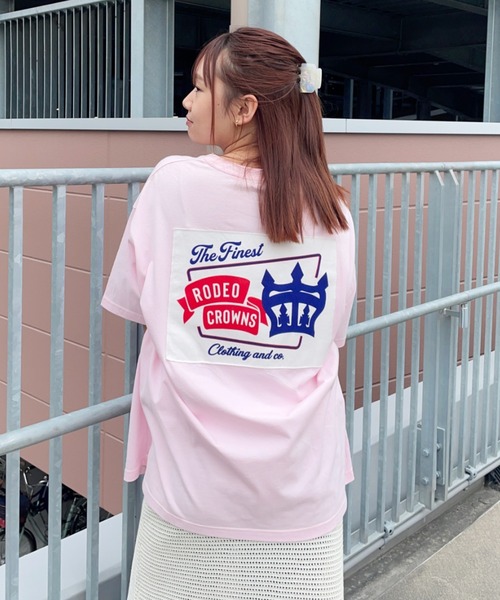 RODEO CROWNS WIDE BOWL（ロデオクラウンズワイドボウル）の「ビッグ パッチ Ｔシャツ（Tシャツ/カットソー・レディース・ライトピンク/オフホワイト/ブラック・FREE）」の3枚目の写真