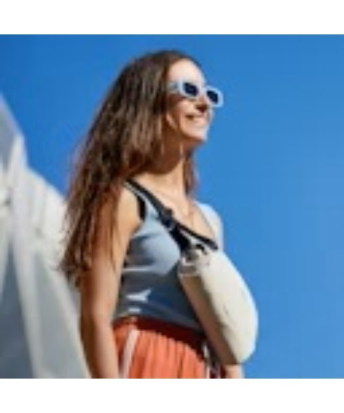 Bellroy(ベルロイ)の「bellroy/ベルロイ/Bellroy/Lite Sling Mini 4L ボディバッグ ウエストポーチ(ボディバッグ/ウエストポーチ・レディース・ブラック/レンガ/アッシュグレー/グレー・FREE)」の12枚目の写真