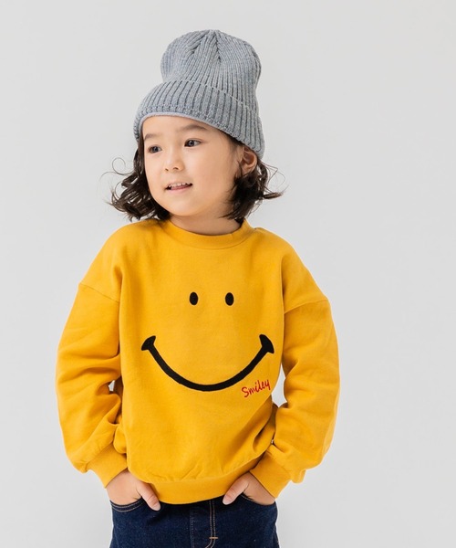 chil2(チルツー)の「スマイリーフェイス トレーナー(スウェット・キッズ・C/D/E/F/A/B・80cm/90cm/100cm/110cm/120cm/130cm/140cm)」の2枚目の写真