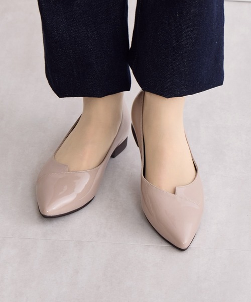 【Made in Japan】アシンメトリーVカットフラットパンプス/641316（パンプス）｜HIMIKO（ヒミコ）