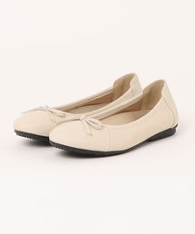 バレエシューズ（ホワイト/白色系・レザー・本革）ファッション