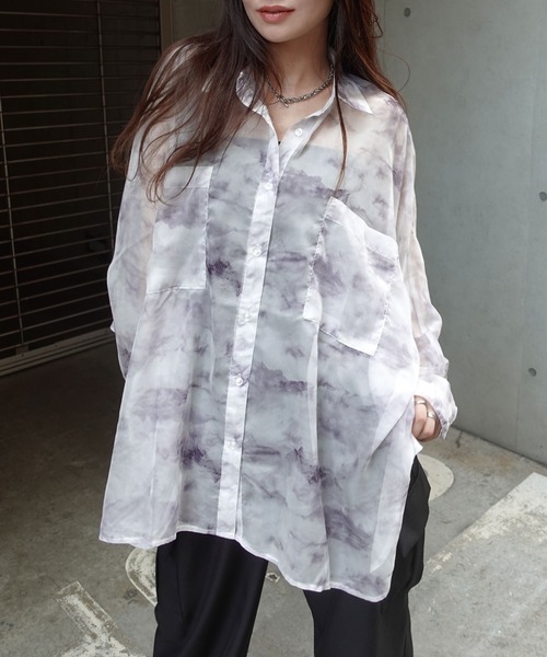 CORNERS(コーナーズ)の「シアードルマンシャツ(シャツ/ブラウス・レディース・オフホワイト/グレー/ブラック/グレイッシュベージュ/ブラウン・M)」の1枚目の写真