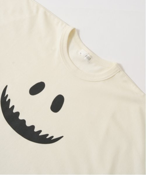 bebe ribbon Tシャツ – BUNNY APARTMENT