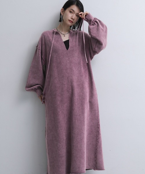 HARE（ハレ）の「2WAYパウダーカコウワンピース(HARE)（ワンピース・レディース・パープル/ブラック・FREE）」の2枚目の写真