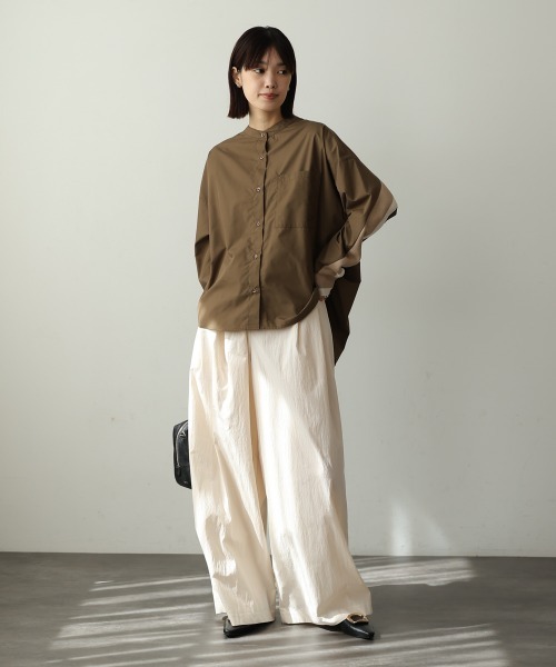 Bou Jeloud(ブージュルード)の「ノーカラーバックヨーク切替ブラウス(シャツ/ブラウス・レディース・ストライプ/ブラウン/オフホワイト・38)」の15枚目の写真