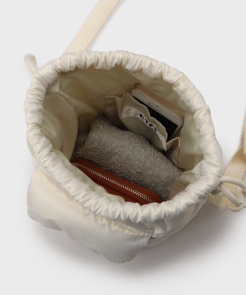 GALLEST（ギャレスト）の「◆【CONTROL FREAK】オーロラポシェット（ショルダーバッグ・レディース・アイボリー/ブラック・00）」の8枚目の写真