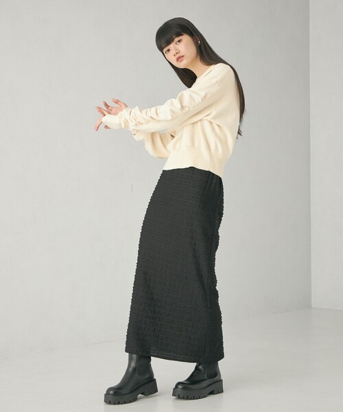 EMMEL REFINES（エメルリファインズ）の「＜EMMEL REFINES＞EM スウェットライク ソデギャザー ニットプルオーバー（ニット/セーター・レディース・ブラック/ナチュラル/ダークグレー・FREE）」の15枚目の写真