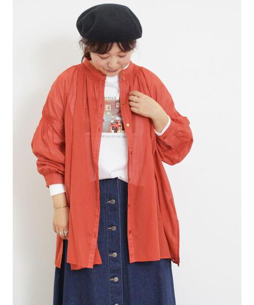 Samansa Mos2(サマンサ モスモス)の「襟ぐりシャーリングチュニック(シャツ/ブラウス・レディース・マスタード/レッド/ブルー/チャコールグレー/キナリ・F)」の5枚目の写真