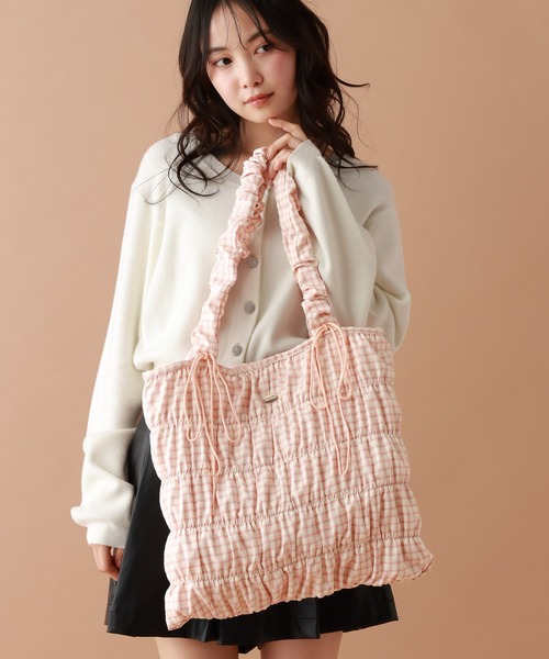 tiny tiny（ティニーティニー）の「ギャザーリボントートバッグ[tiny tiny(ティニーティニー)]（トートバッグ・レディース・ブラック/アイボリー/その他1/パープル系その他/ブルー系その他/ブラック系その他/ピンク系その他/ブルー系その他2/ドット/レオパード/ブラウン系その他/ベージュ系その他/ブラック系その他2/ブルー系その他3/カモフラージュ/アニマル/ピンク系その他2・0）」の13枚目の写真