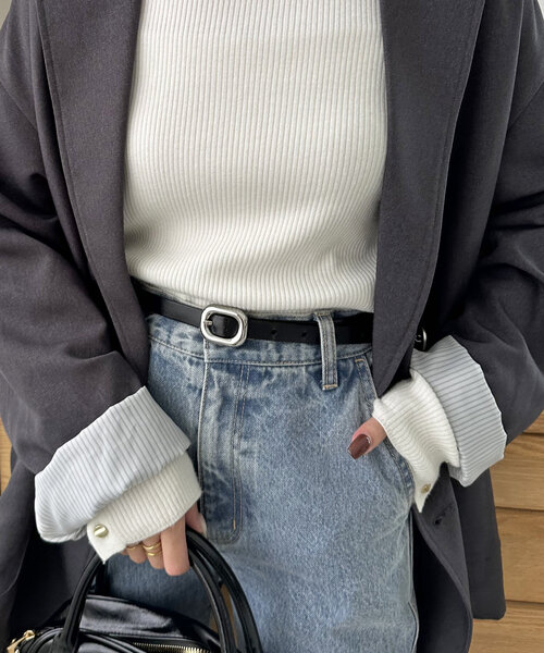 DISCOAT（ディスコート）の「ぷっくりバックル細レザーベルト（ベルト・レディース・ブラウン/キャメル/ブラック・FREE）」の4枚目の写真