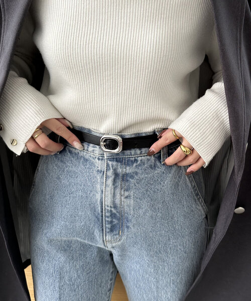 DISCOAT（ディスコート）の「ぷっくりバックル細レザーベルト（ベルト・レディース・ブラウン/キャメル/ブラック・FREE）」の6枚目の写真