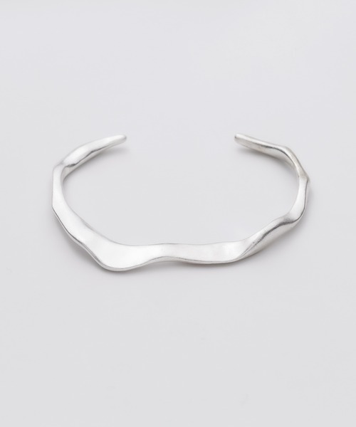 ciite'（シーテ）の「マットスリムバングル（バングル/リストバンド・レディース・ゴールド/シルバー・FREE）」の2枚目の写真