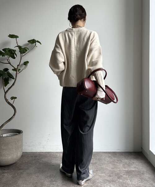 【WEB限定】ヤクライクショート丈ワイドクルーネックプルオーバー（ニット/セーター）｜DouDou（ドゥドゥ）