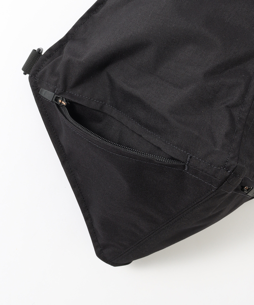 BAICYCLON by Bagjack(バイシクロン バイ バグジャック)の「【BAICYCLON by bagjack / バイシクロン】 ONE STRAP BAG(ショルダーバッグ・メンズ・ブラック・FREE)」の7枚目の写真