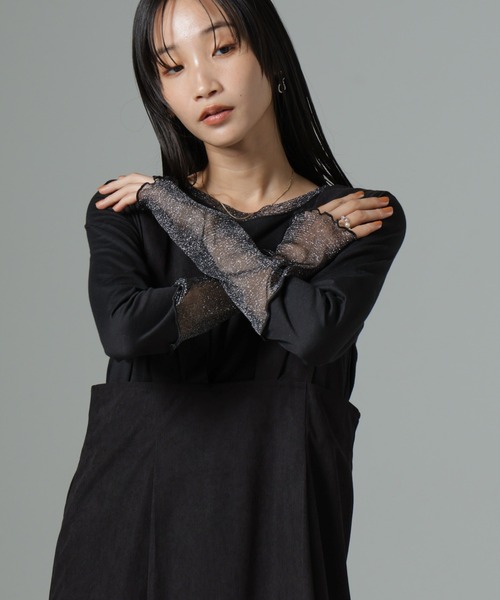 NANO universe（ナノユニバース）の「シアーラメ切り替えロングＴシャツ（Tシャツ/カットソー・レディース・ホワイト/ブラック/ブラウン・FREE）」の21枚目の写真