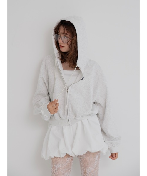 JUMELLE（ジュメロ）の「【セットアップ着用可能】cozy damage hoodie（パーカー・レディース・グレー/アイボリー・FREE）」の17枚目の写真