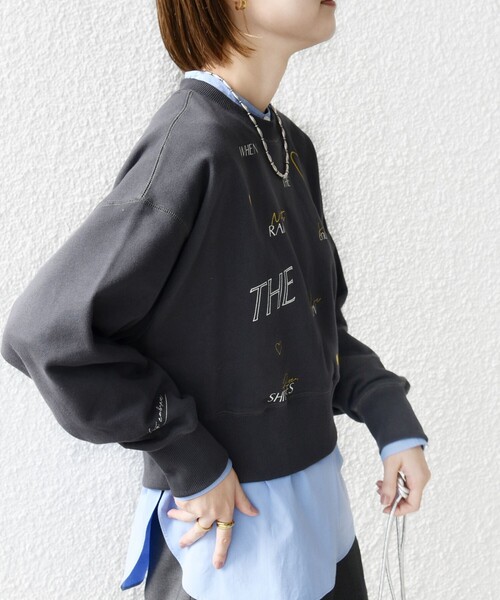 SHIPS（シップス）の「【WEB限定】〈手洗い可能〉プリント 刺繍 ロゴ スウェット（スウェット・レディース・チャコールグレー/ナチュラル/ネイビー・ONE SIZE）」の20枚目の写真