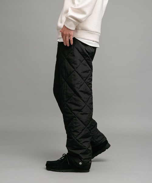 URBAN RESEARCH Sonny Label（アーバンリサーチサニーレーベル）の「『撥水』ナイロンキルティング中綿パンツ（その他パンツ・メンズ・ブラック/カーキ・MEDIUM/LARGE）」の12枚目の写真