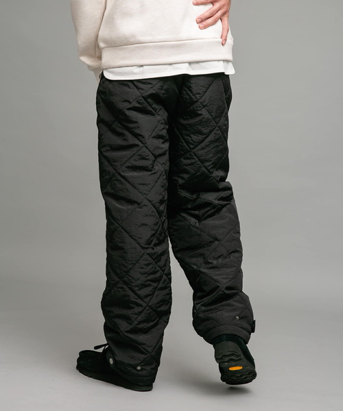 URBAN RESEARCH Sonny Label（アーバンリサーチサニーレーベル）の「『撥水』ナイロンキルティング中綿パンツ（その他パンツ・メンズ・ブラック/カーキ・MEDIUM/LARGE）」の15枚目の写真