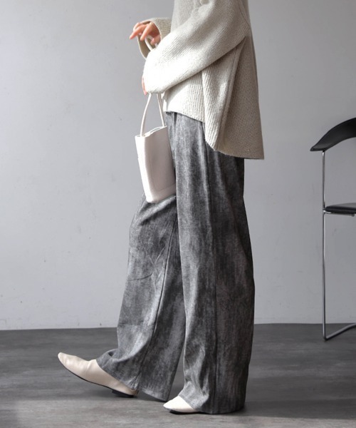 Bou Jeloud(ブージュルード)の「シャドープリントイージーパンツ(その他パンツ・レディース・チャコールグレー/ブラック・FREE)」の5枚目の写真