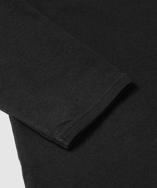 LEMAIRE（ルメール）の「BOXY LS T-SHIRT（Tシャツ/カットソー・メンズ・ベージュ/ブラック・M/S）」の5枚目の写真