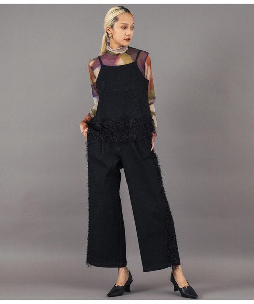 Settimissimo（セッティミッシモ）の「フリンジ ヘム キャミソール デニム トップス（キャミソール・レディース・ブラック/ネイビー・FREE）」の6枚目の写真