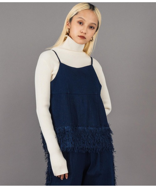 Settimissimo（セッティミッシモ）の「フリンジ ヘム キャミソール デニム トップス（キャミソール・レディース・ブラック/ネイビー・FREE）」の10枚目の写真