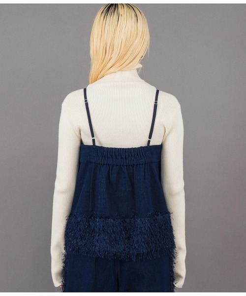 Settimissimo（セッティミッシモ）の「フリンジ ヘム キャミソール デニム トップス（キャミソール・レディース・ブラック/ネイビー・FREE）」の17枚目の写真