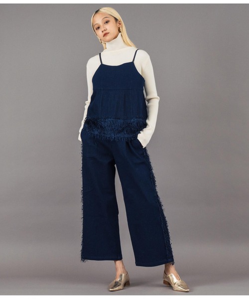 Settimissimo（セッティミッシモ）の「フリンジ ヘム キャミソール デニム トップス（キャミソール・レディース・ブラック/ネイビー・FREE）」の13枚目の写真