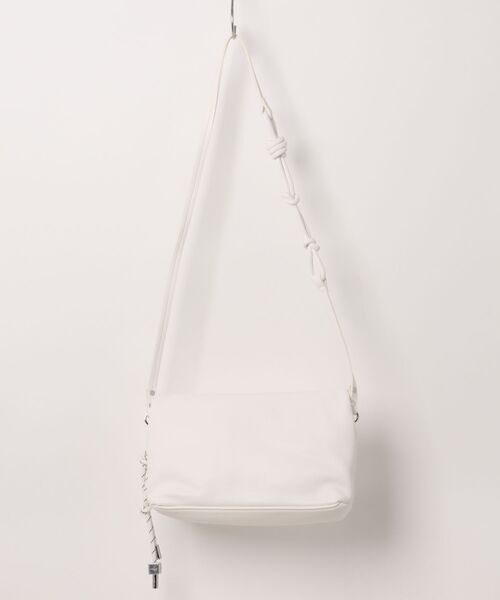 Desigual（デシグアル）の「ホワイトブレイド ミニハンドバッグ（ボディバッグ/ウエストポーチ・レディース・ホワイト・FREE）」の2枚目の写真