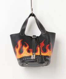 ROYAL FLASH（ロイヤルフラッシュ）の「Guernika/ゲルニカ/Cube Bag