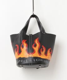 ROYAL FLASH（ロイヤルフラッシュ）の「Guernika/ゲルニカ/Cube Bag