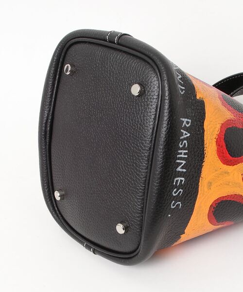 ROYAL FLASH（ロイヤルフラッシュ）の「Guernika/ゲルニカ/Cube Bag