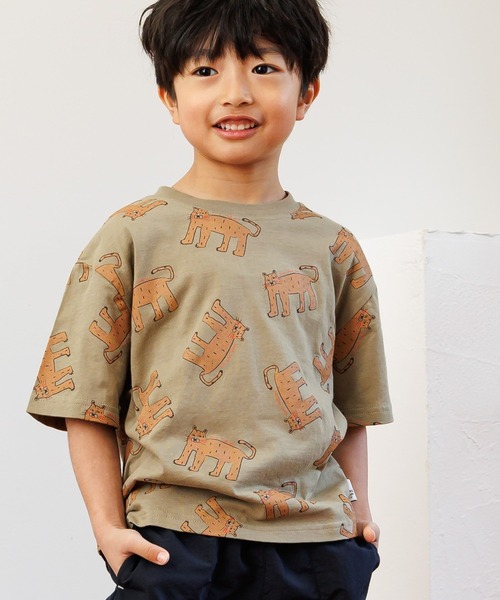 MAKE YOUR DAY（メイクユアデイ）の「アートなヒョウ総柄半袖Tシャツ■80～140cm（Tシャツ/カットソー・キッズ・オリーブ/オフホワイト/ミント・80/90/100/110/120/130/140）」の2枚目の写真