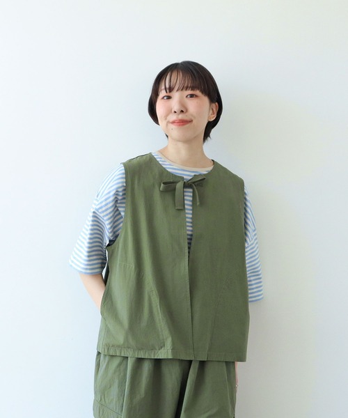 PAR ICI(パーリッシィ)の「ダンプグランジウォッシュ リボンベスト(ベスト・レディース・チャコールグレー/カーキ・FREE)」の1枚目の写真
