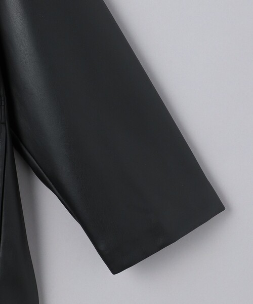 UNITED ARROWS(ユナイテッドアローズ)の「レザーライク ミドルコート(その他アウター・レディース・ブラック・38/36)」の10枚目の写真