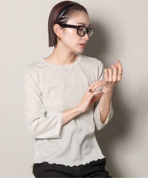 lodie(ロディ)の「プチフリル 七部袖ラメ クルーカットソー(Tシャツ/カットソー・レディース・ブラック/ベージュ/グレー・FREE)」の1枚目の写真