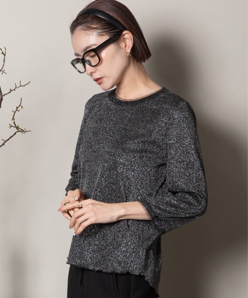 lodie(ロディ)の「プチフリル 七部袖ラメ クルーカットソー(Tシャツ/カットソー・レディース・ブラック/ベージュ/グレー・FREE)」の2枚目の写真