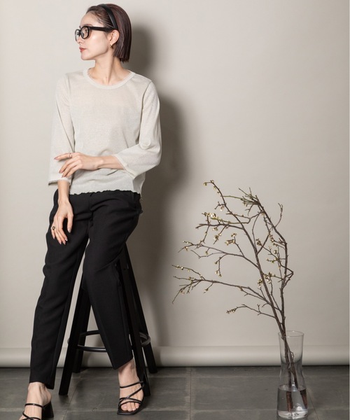 lodie(ロディ)の「プチフリル 七部袖ラメ クルーカットソー(Tシャツ/カットソー・レディース・ブラック/ベージュ/グレー・FREE)」の5枚目の写真