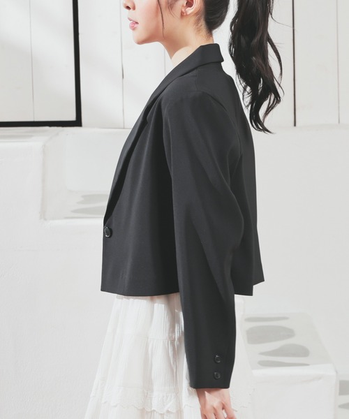 セール】ショート丈テーラードジャケット（テーラードジャケット