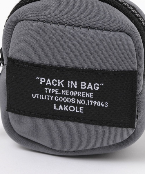 LAKOLE（ラコレ）の「ネオプレーンカラビナポーチ / 156554（ポーチ・レディース・ブラック/グレー・FREE）」の10枚目の写真