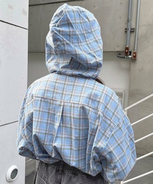 F i.n.t（フィント）の「フード付きビッグチェックシャツ/fint