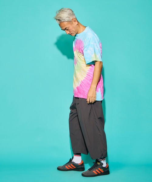 SAWINTO(ソイント)の「TIE DYE 【タイダイ】- TIE DYE TEE“SUN BLEACH SPIRAL”/タイダイ ティー "サン ブリーチ スパイラル”(Tシャツ/カットソー・メンズ・マルチ/サックスブルー・LARGE/MEDIUM/X-LARGE)」の5枚目の写真