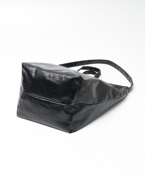 collex（コレックス）の「2WAYメタリック底マチワイド ワンショルダーバッグ（トートバッグ・レディース・ブラック/シルバー・フリー）」の17枚目の写真