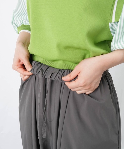 LUCA/LADY LUCK LUCA(ルカ/レディラックルカ)の「LC/LLL ワイドテーパードパンツ/コクーンシルエットパンツ(その他パンツ・レディース・ブラック/グレー/ベージュ・FREE)」の7枚目の写真