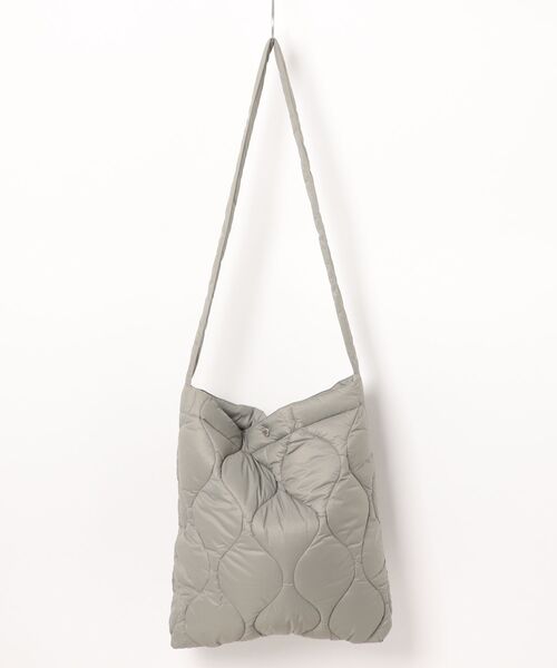 TAION(タイオン)の「CROSS BODY DOWN BAG-M BG05ALSML-M(ショルダーバッグ・メンズ・グレー・FREE)」の2枚目の写真