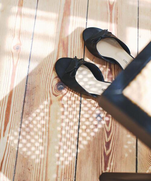 RODE SKO(ロデスコ)の「『MADE IN JAPAN』リボンミュール(サンダル・レディース・ベージュ/ブラック・36/38/37)」の11枚目の写真